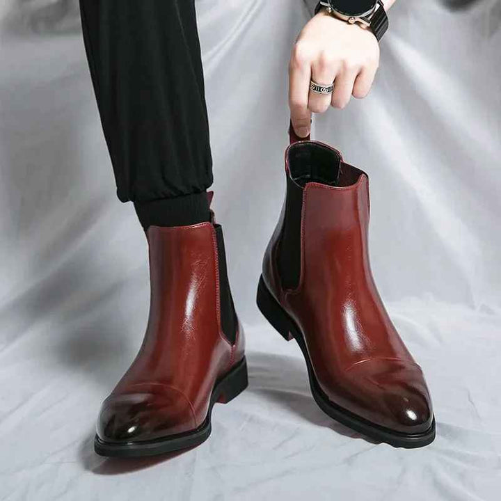 Calvino Leather Chelsea Boots