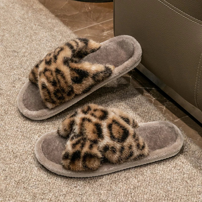 Savannah Cushion Slides