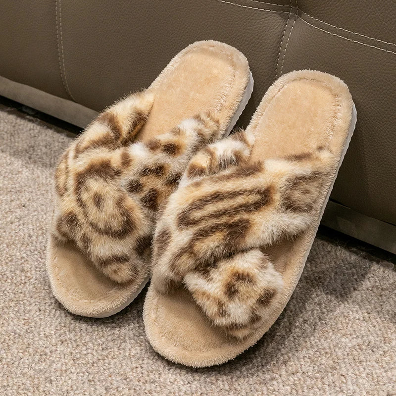 Savannah Cushion Slides