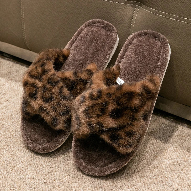 Savannah Cushion Slides